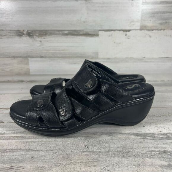 Soft Walk Womens Sandals Slip On Patent Leather Strap Black Size 9N - Picture 2 of 7